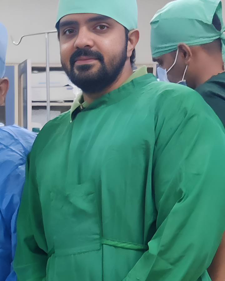 Dr.Naveenraj Laprascopic Surgeon Chennai